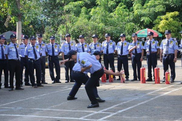 bao-ve-chuyen-nghiep-can-duoc-dao-tao-nghiep-vu-thuong-xuyen
